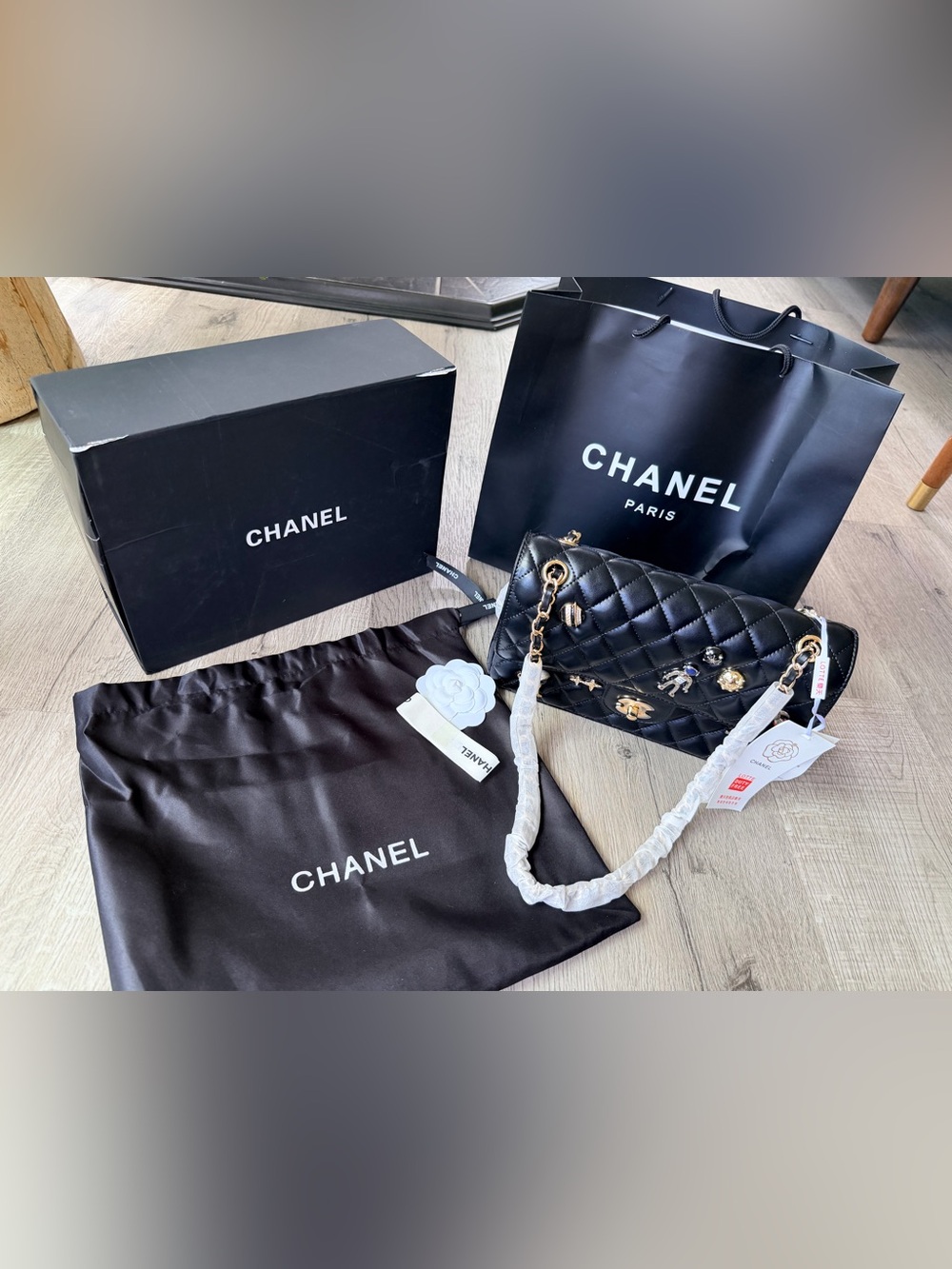 NEW in Box FULL SET FASHION NOT AUTHENTIC BLACK Space Handbag with Gold Hardware - Picture 13 of 14